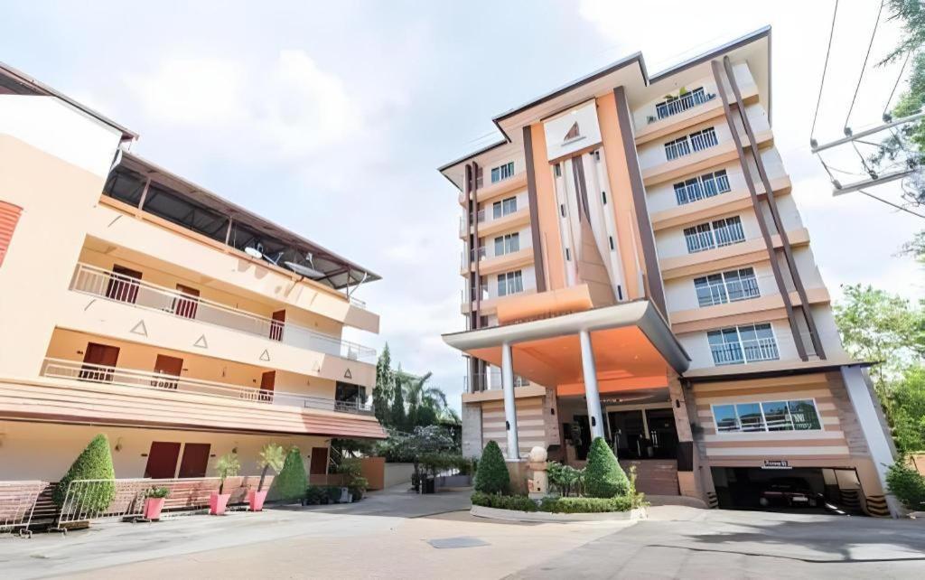 Siam Platinum Pattaya Hotel Exterior photo