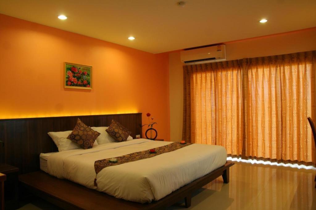 Siam Platinum Pattaya Hotel Exterior photo